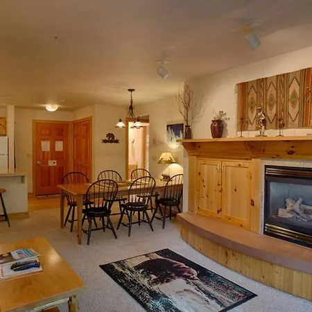3 Bedroom Condo- Blackfoot 322